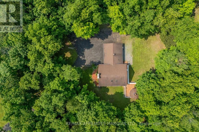 28562923/5454-nine-mile-road/south-glengarry-charlottenburgh-twp/south-glengarry/ontario/K0C1S0_39