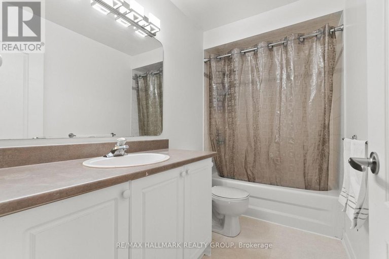 29244730/9-new-deighton-crescent/barrhaven-east/ottawa/ontario/K2G6H7_39