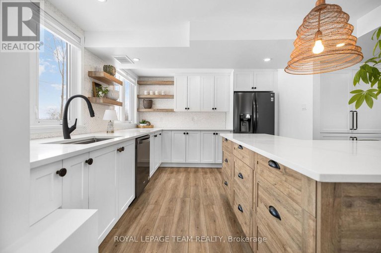 29316894/26-synergy-way/kanata-north-west/ottawa/ontario/K2W0K3_30