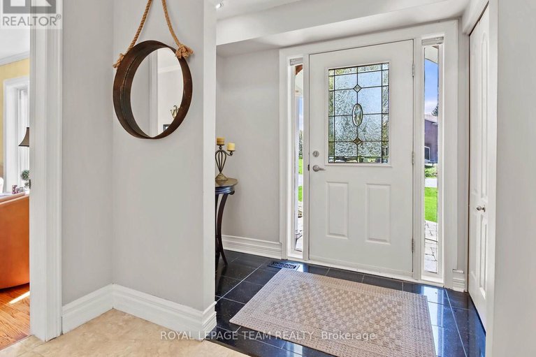 29069392/1105-cindy-hill-crescent/manotick-long-island-nicholls-island/ottawa/ontario/K4M1E8_8