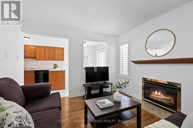 28153393/45-redpath-drive/barrhaven-east/ottawa/ontario/K2G6E4_13
