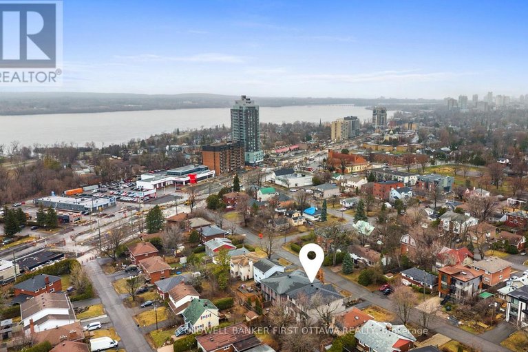 29624464/206-ancaster-avenue/woodroffe/ottawa/ontario/K2B5B3_34