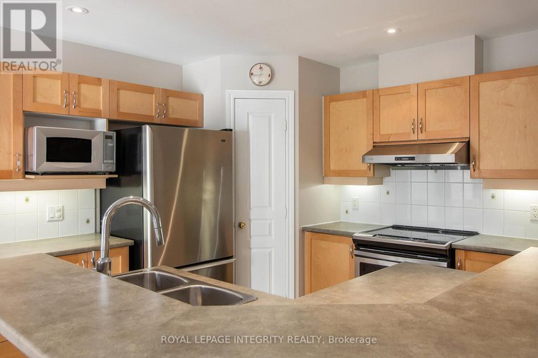 29036509/2080-melette-crescent/avalon-east/ottawa/ontario/K4A4X2_14