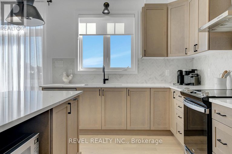 29320368/1022-showman-street/richmond/ottawa/ontario/K0A2Z0_25