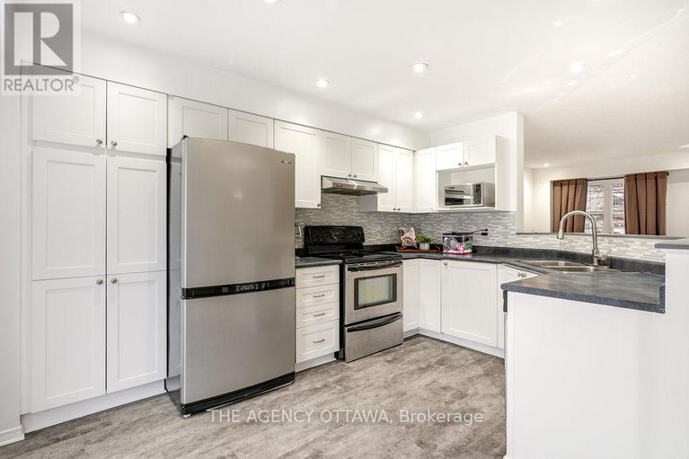 29552737/555-aberfoyle-circle/morgans-grantsouth-march/ottawa/ontario/K2K3R4_12