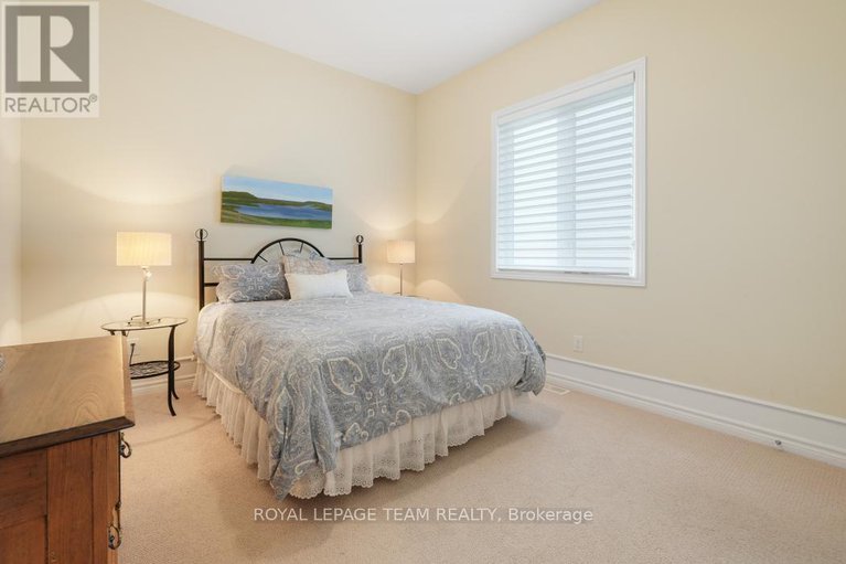 29040039/316-serenade-crescent-w/riverside-southgloucester-glen/ottawa/ontario/K1X0B8_27