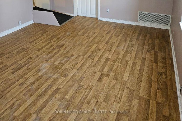 29357030/12381-county-rd-18/south-dundas-williamsburgh-twp/south-dundas/ontario/K0C2H0_5