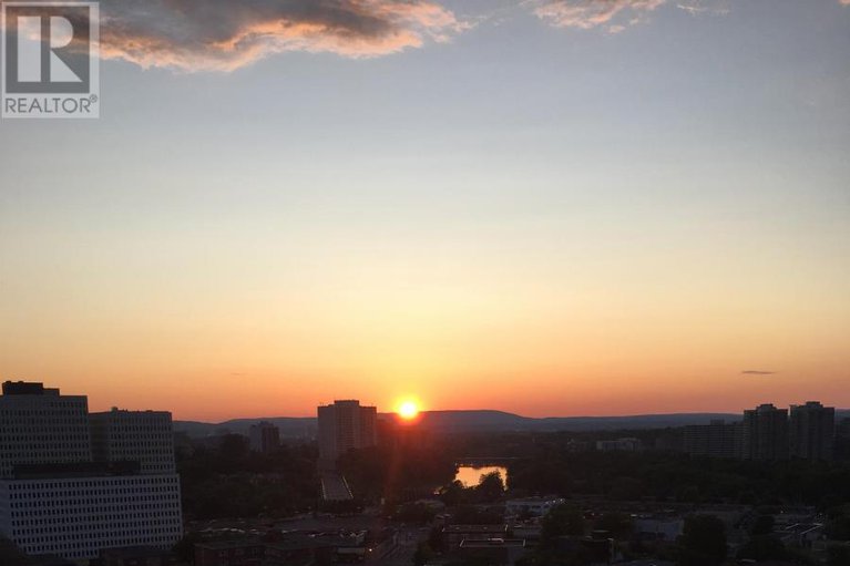 29361379/ph4-158a-mcarthur-avenue/vanier/ottawa/ontario/K1L7E7_24