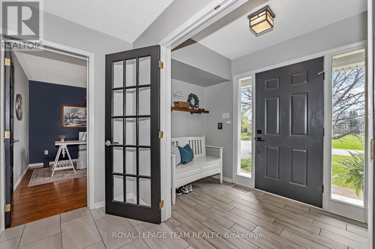 28330707/6891-twin-lakes-avenue/greely/ottawa/ontario/K4P1P1_5