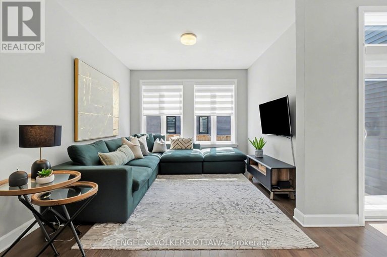 29646599/57-mandevilla-crescent/blossom-parkkemp-parkfindlay-creek/ottawa/ontario/K1T0Y2_11