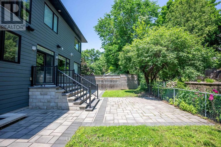 27931085/231-daniel-avenue/ottawa-westtunneys-pasture/ottawa/ontario/K1Y0C7_49