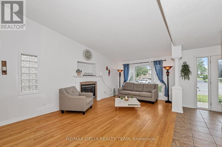 28595130/400-centenaire-street/embrun/russell/ontario/K0A1W0_8