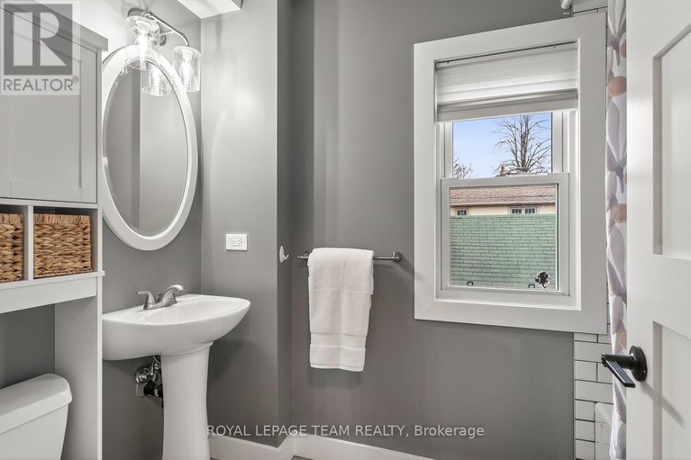 29617136/63-birch-avenue/manor-park/ottawa/ontario/K1K3G7_26