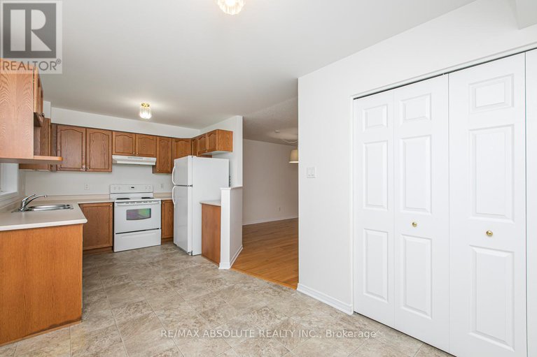 28229404/250-gershwin/westcliffe-estates/ottawa/ontario/K2H1G5_11