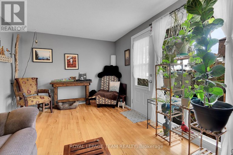 29375865/b-902-elmsmere-road/beacon-hill-south/ottawa/ontario/K1J7T6_7