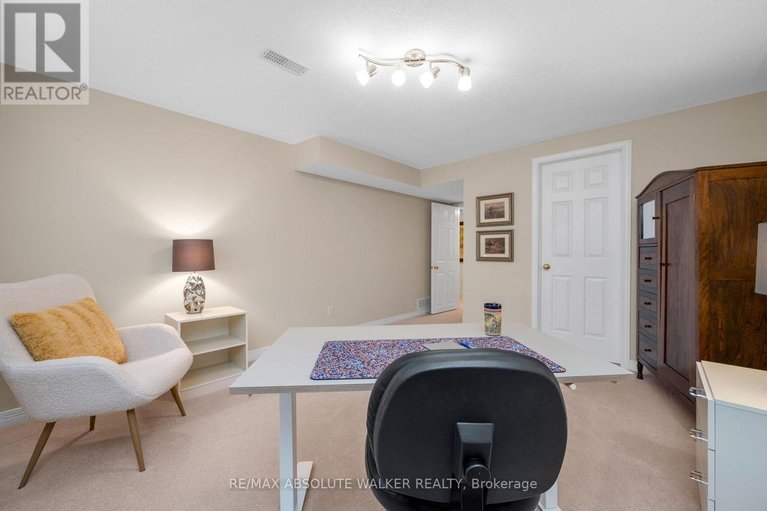 29633386/831-scala-avenue/notting-hillsummerside/ottawa/ontario/K4A4M2_32