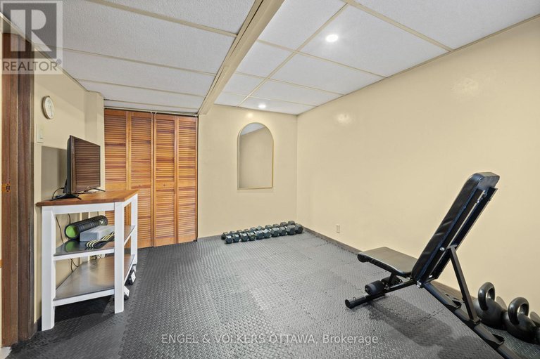 29393365/210-daly-avenue/sandy-hill/ottawa/ontario/K1N6G2_38