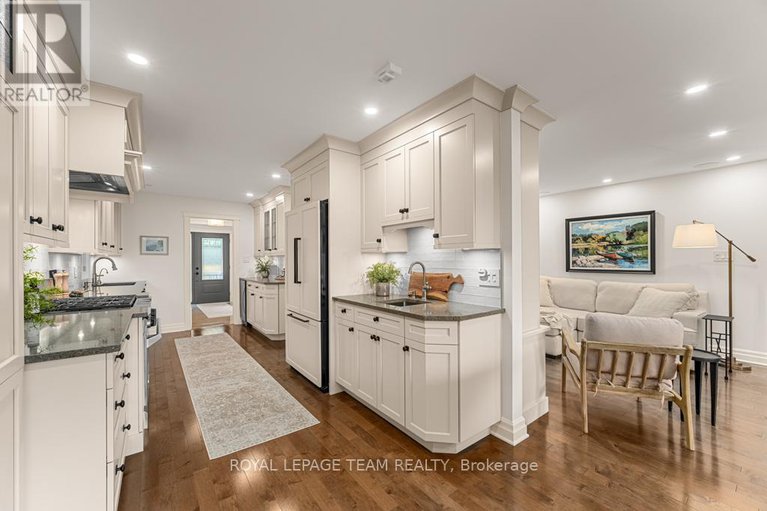 28937939/30-belvedere-crescent/lindenlea/ottawa/ontario/K1M2G4_12