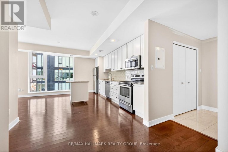 29572527/2104-179-metcalfe-street/ottawa-centre/ottawa/ontario/K2P1P7_8
