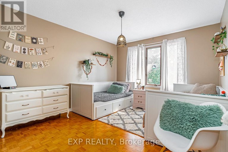 28924711/36-bethune-way/beaverbrook/ottawa/ontario/K2K1C3_25