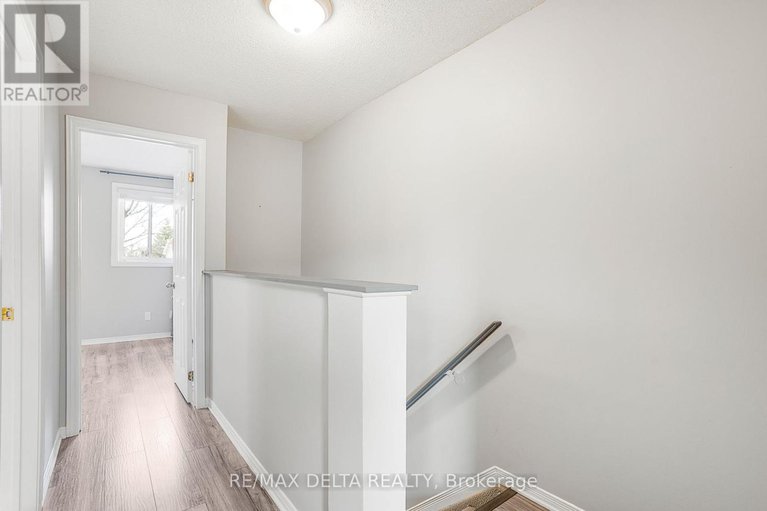 28227757/1822-loranger-court/chapel-hill/ottawa/ontario/K1C7H6_23