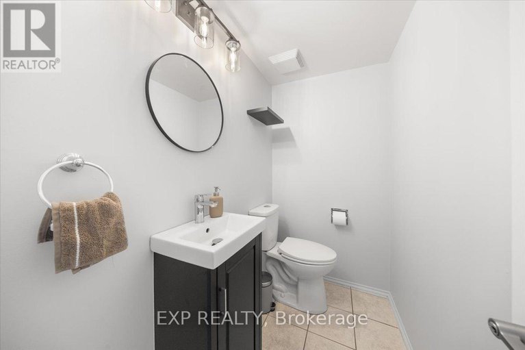 29397817/b-207-woodfield-drive/tanglewood/ottawa/ontario/K2G4P2_14