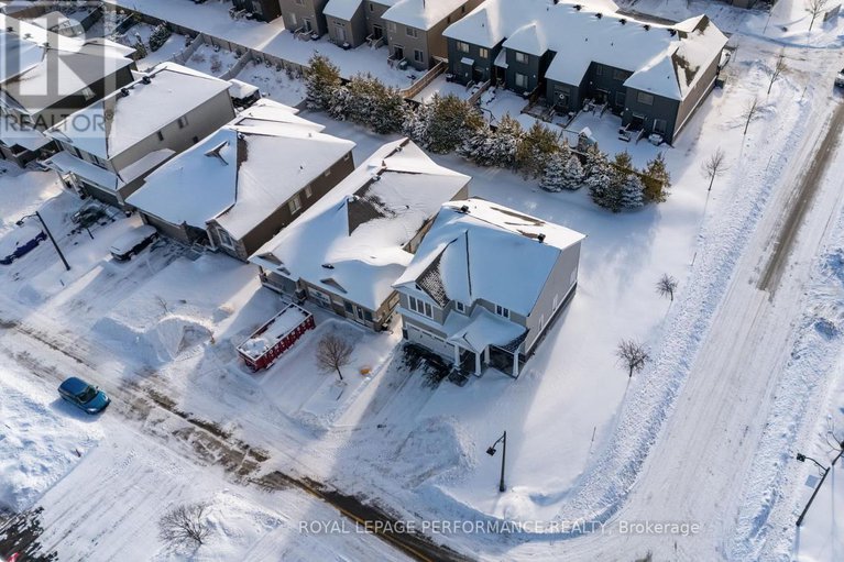 29262547/231-letang-street/town-of-rockland/clarence-rockland/ontario/K4K0K1_36