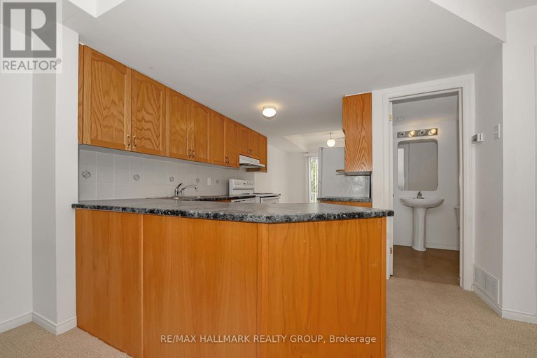 28884147/62-lakepointe-drive/avalon-east/ottawa/ontario/K4A5E5_6