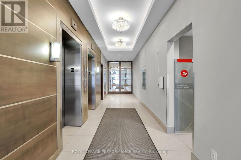 29456392/413-88-richmond-road/westborohampton-park/ottawa/ontario/K1Z0B1_4