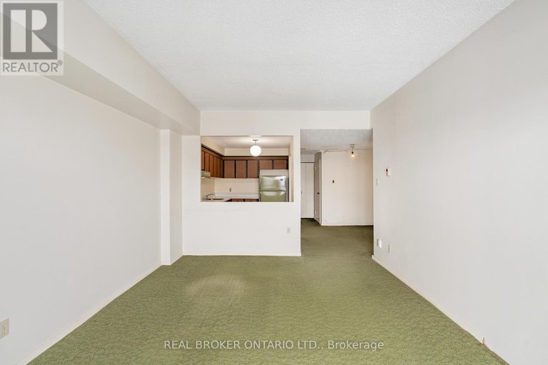 28484155/1907-158c-mcarthur-avenue/vanier/ottawa/ontario/K1L8E7_12