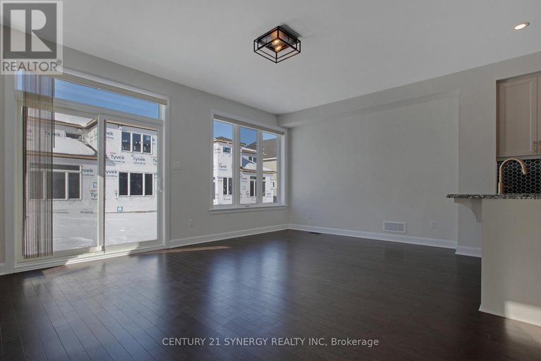 29211131/708-taliesin-crescent/remainder-of-stittsville-area/ottawa/ontario/K2S2K6_13