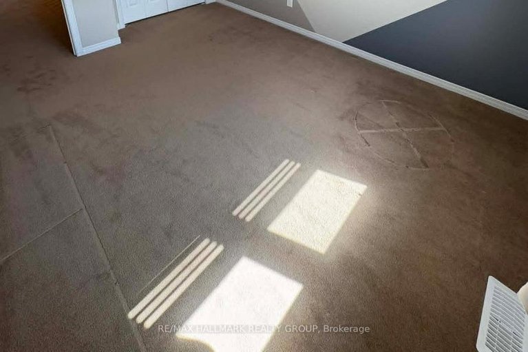 29639074/756-nakina-way/riverside-southgloucester-glen/ottawa/ontario/K1V2J1_19