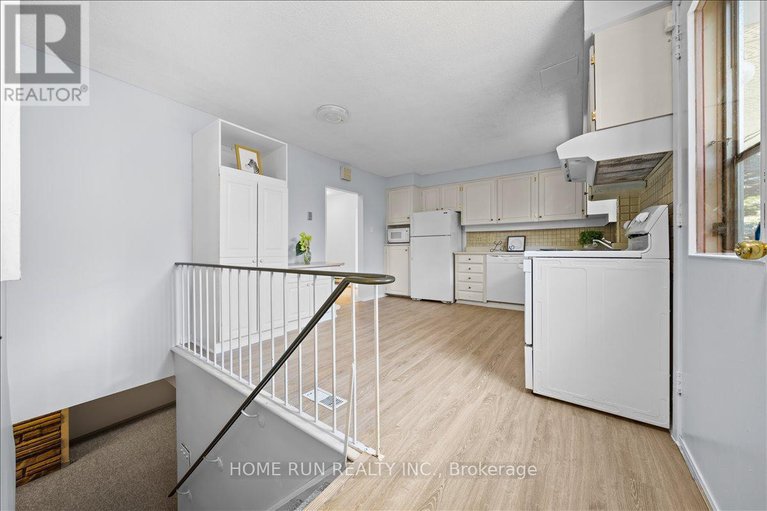 29444216/685-farmington-avenue/riverside-park-south/ottawa/ontario/K1V7H4_25