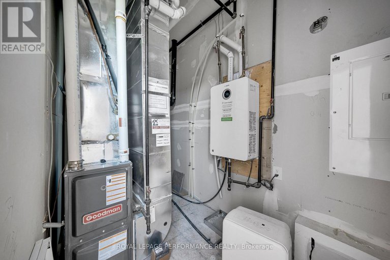 29430719/517-ozawa-private-e/cfb-rockcliffe-and-area/ottawa/ontario/K1K4Z8_26