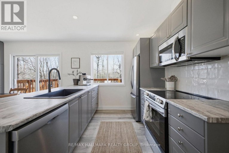 29640033/583-gillies-corners-side-road/beckwith-twp/beckwith/ontario/K7A4S7_10