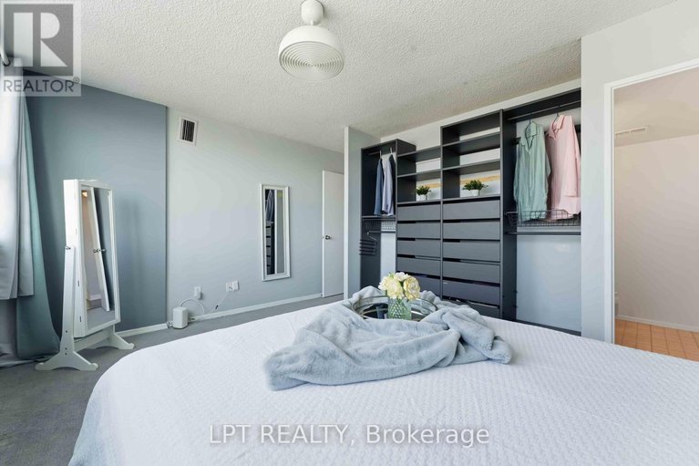 29432294/314-555-brittany-drive/viscount-alexander-park/ottawa/ontario/K1K4C5_17