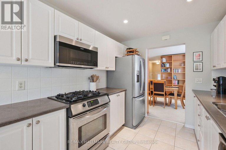 28595258/15-mcpeake-place/morgans-grantsouth-march/ottawa/ontario/K2K3K4_22