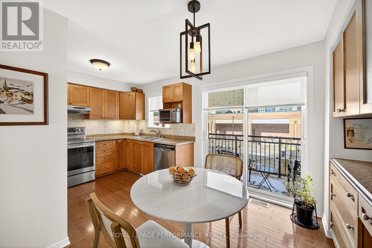 29102849/9-panorama-private/ottawa-west/ottawa/ontario/K1Y4X1_20