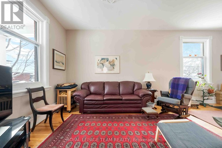 29307487/56-grosvenor-avenue/old-ottawa-south/ottawa/ontario/K1S4S2_6