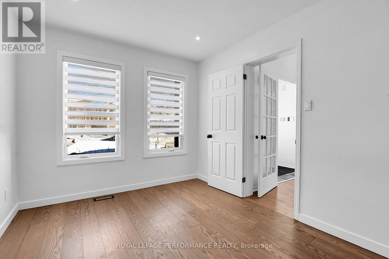 29424885/2722-wyldewood-street/emerald-woodssawmill-creek/ottawa/ontario/K1T2R9_7