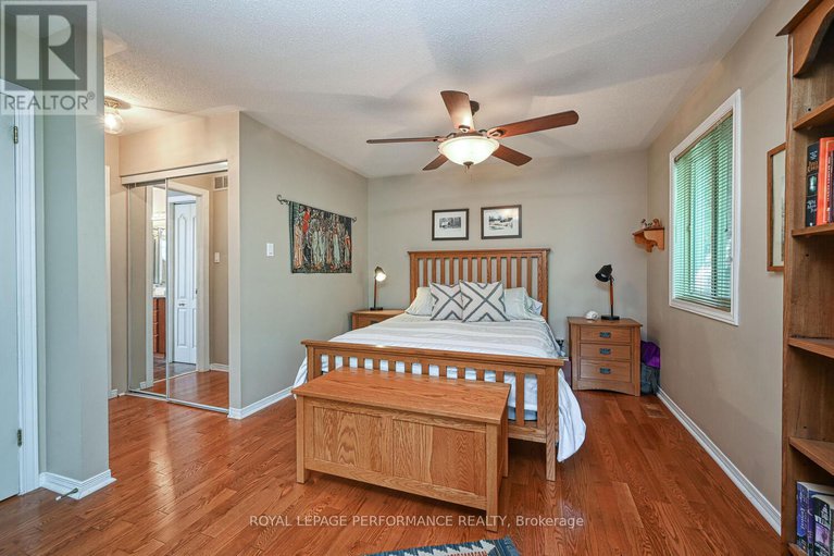 28814845/3026-sable-ridge-drive/upper-hunt-club/ottawa/ontario/K1T3R9_20