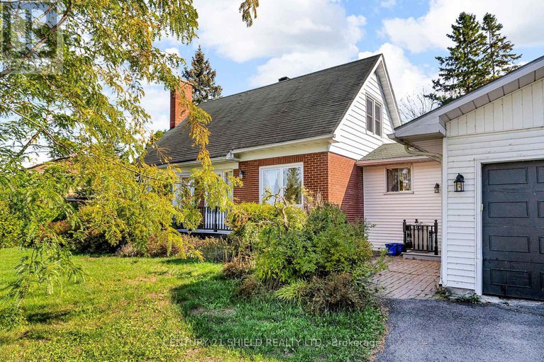 28960052/94-columbia-avenue/long-sault/south-stormont/ontario/K0C1P0_2
