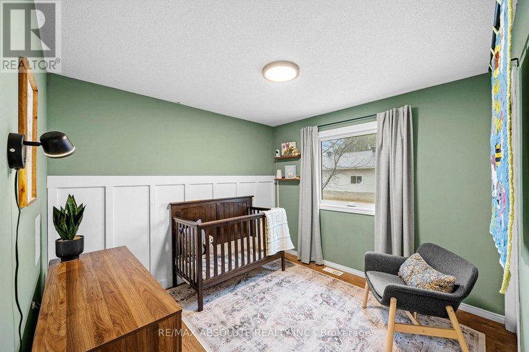 29612926/1877-russett-drive/mcnabbraeside-twps/mcnabbraeside/ontario/K7S3G8_10