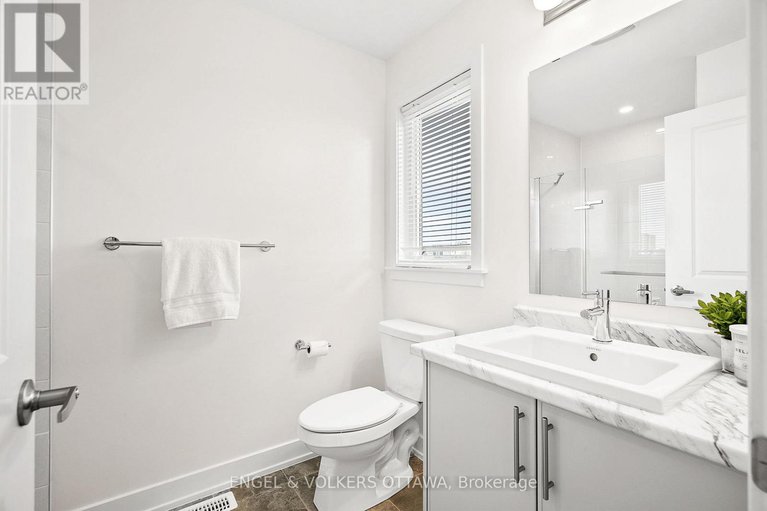 28268548/275-finsbury-avenue/stittsville-south/ottawa/ontario/K2S2Y2_22