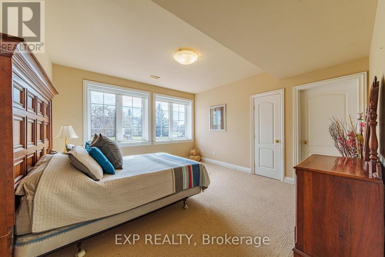 29657643/1283-rideau-cove-court/cedardale/ottawa/ontario/K1V1R8_34