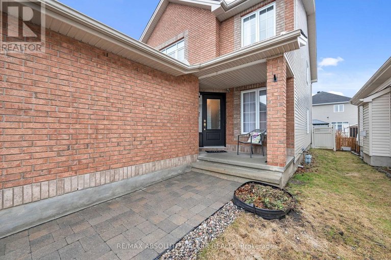 29607391/1641-frenette-street/fallingbrookgardenway-south/ottawa/ontario/K4A5B7_2