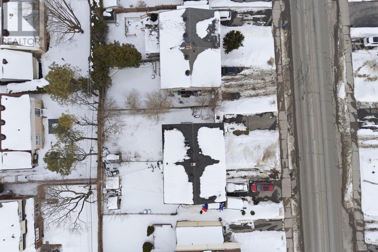 29384406/1281-meadowlands-drive-e/city-viewskylinefisher-heightsparkwood-hills/ottawa/ontario/K2E6K4_30