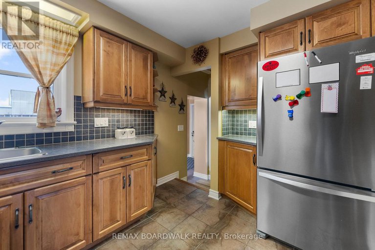 29353089/39-condie-street/smiths-falls/smiths-falls/ontario/K7A2T3_10