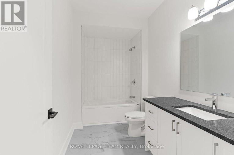 28410358/79-hogan-drive/mcnabbraeside-twps/mcnabbraeside/ontario/K7S0H8_31