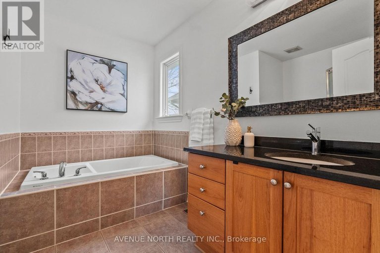 29654530/244-deerfox-drive/longfields/ottawa/ontario/K2J4Z2_13